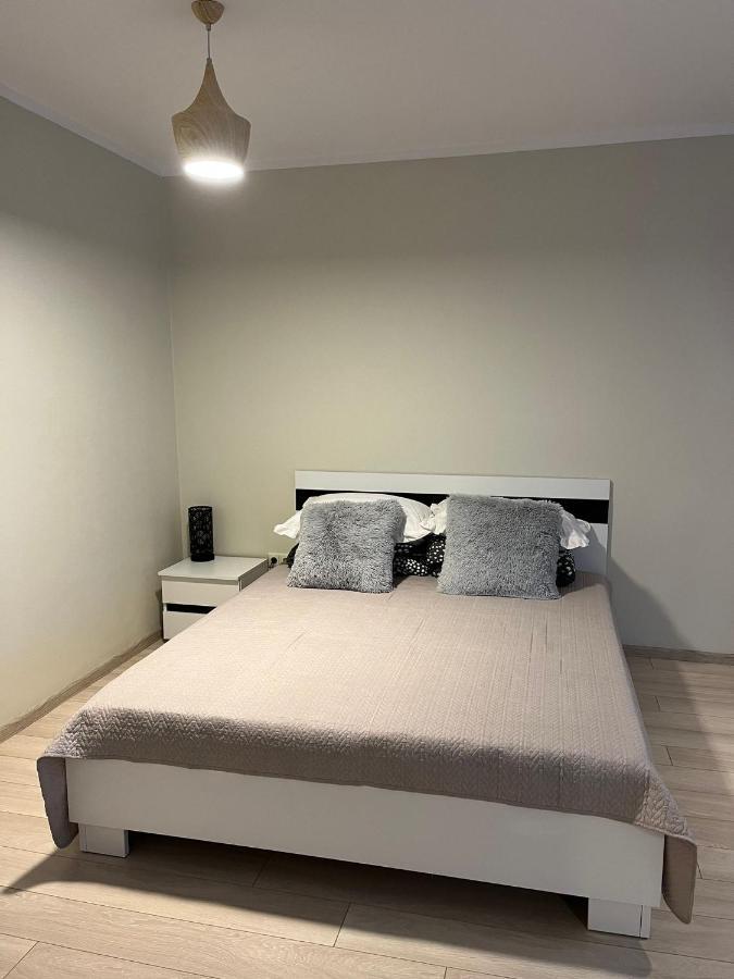 Beautiful Apartment Great Location Free Parking Riga Dış mekan fotoğraf